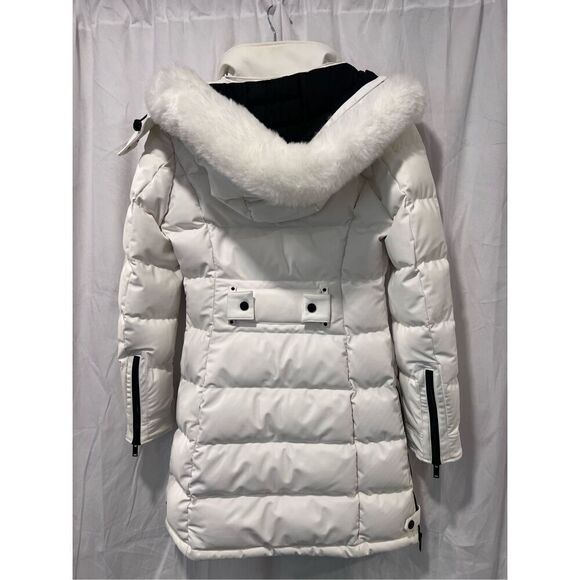 Moose Knuckles Women's White Down Puffer Snow Winter Jacket Size Small NWOT - Picture 10 of 16